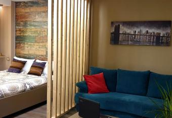 Spectacular Home allows 18 year olds to book a room