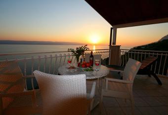 Apartments Villa Mandolina has Balcony rooms