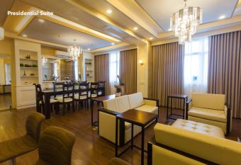 Iloilo Gateway Hotel and Suites allows 18 year olds to book a room