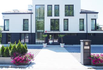 Villa Rasmus has Balcony rooms