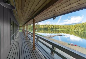 Meier Lake Resort has Balcony rooms