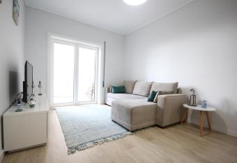 Salinas Beach House - T3 Apartment - Costa Nova has Balcony rooms