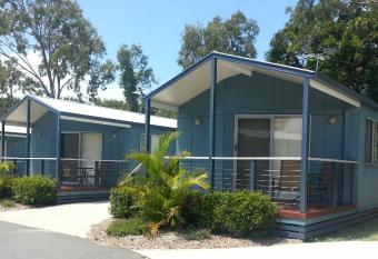 BIG4 Mackay Blacks Beach Holiday Park has Balcony rooms