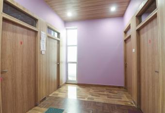 OYO Flagship Yugantar Stay House allows 18 year olds to book a room