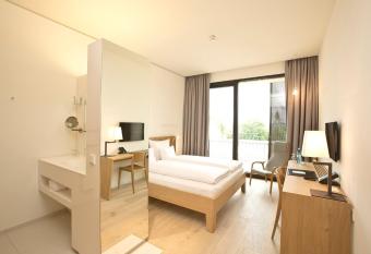 Hotel Kloster Haydau has Balcony rooms