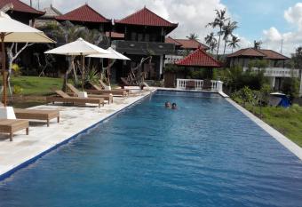 Gubug Balian Beach Bungalow has Balcony rooms
