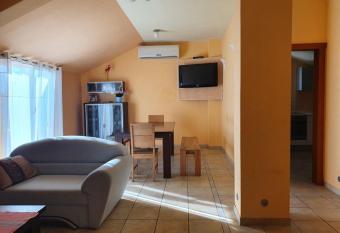 Apartment Mario - Novalja allows 18 year olds to book a room