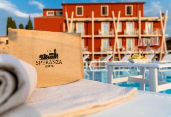 Hotel Speranza has Balcony rooms