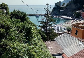Monterosso Servano s Villas allows 18 year olds to book a room