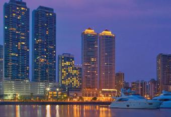 Intercontinental Miramar Panama, an IHG Hotel allows 18 year olds to book a room