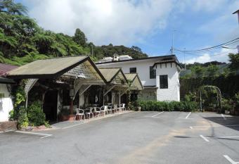 Cameronian Inn has Balcony rooms