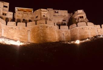 Desert Haveli Guest House allows 18 year olds to book a room