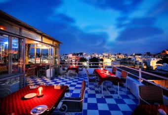 Hotel Panorama Haveli has Balcony rooms