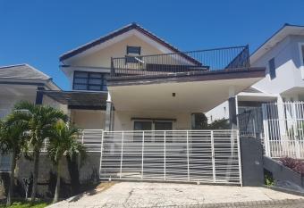 Double E Villa has Balcony rooms