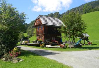 H  ttenferien K  berlhof has Balcony rooms