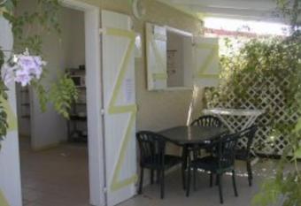 La Kallina has Balcony rooms