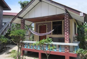 Charung Bungalows has Balcony rooms