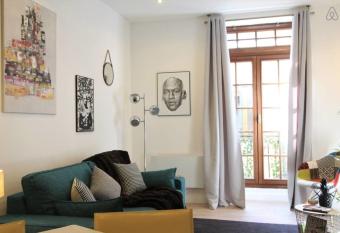 Il tradizionale di Giuseppe #B1 allows 18 year olds to book a room