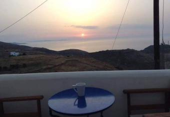 Anemoessa Studios has Balcony rooms