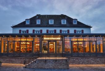 Brauerei Gasthaus Lohhof has Balcony rooms