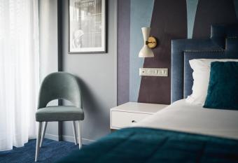 Juliana Hotel Cannes has Balcony rooms