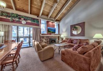 The Perfect Tahoe Townhouse - Lakeland Village At Heavenly Townhouse has Balcony rooms