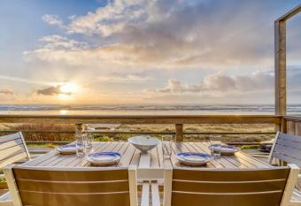 Sea Star #1 (MCA 51 A-GF) has Balcony rooms