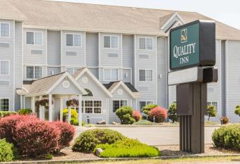 Quality Inn allows 18 year olds to book a room