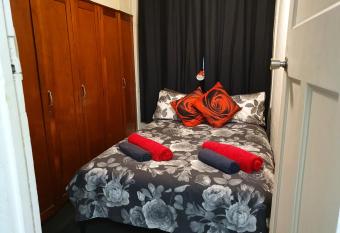 Meyenburg Units has Balcony rooms