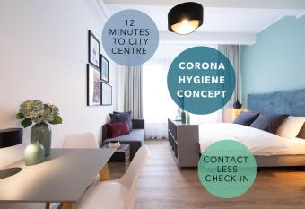 limehome Munich Fritz-Erler Str allows 18 year olds to book a room