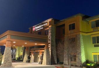 Best Western Premier KC Speedway Inn & Suites has Balcony rooms