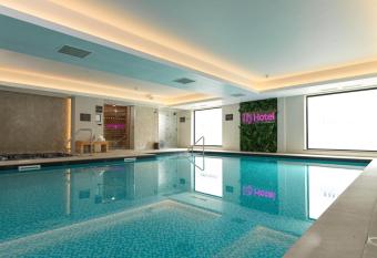 Hy Hotel Lytham St Annes BW Premier Collection allows 18 year olds to book a room