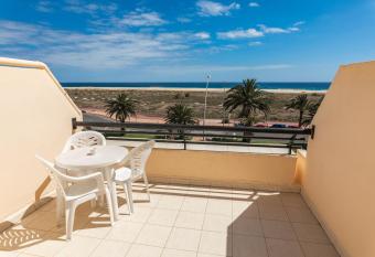 Palm Garden with sea views to the beach, pools has Balcony rooms
