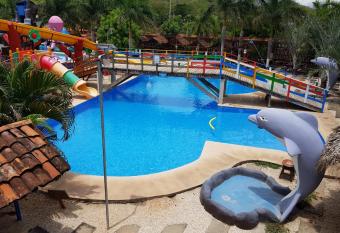 La Boya Hotel y Parque Acu  tico allows 18 year olds to book a room