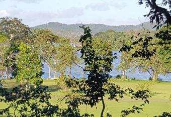 Gamboa Apartment Toucan y Studio   eque allows 18 year olds to book a room