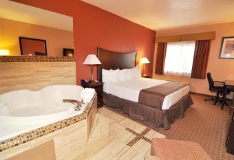 SureStay Plus by Best Western Topeka Northwest has rooms with a private hot tub