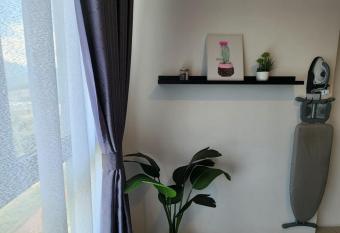 Casa Kayangan Ipoh 3 Bdrm condo Meru Ipoh 15mins to Sunway Onsen World of Tambun allows 18 year olds to book a room