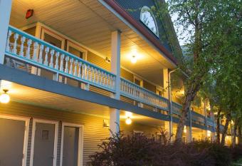 The Shelby Inn has Balcony rooms