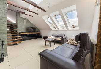 Deluxe Apartments Mrak has Balcony rooms