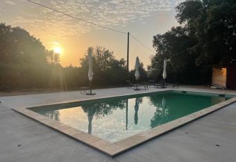 Domaine de Selhac has Balcony rooms