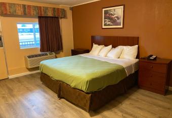 Travel Inn has Smoking/Balcony rooms