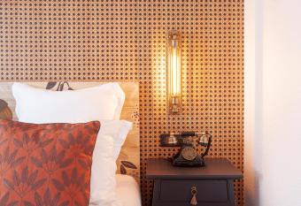 La Maison H  tel Mulhouse Centre allows 18 year olds to book a room