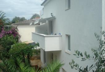 Apartments Rino has Balcony rooms