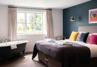 The Stump allows 18 year olds to book a room