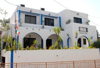 Anthula Sun has Balcony rooms