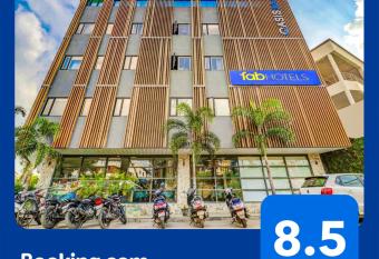 FabHotel Prime Oasis Blue allows 18 year olds to book a room