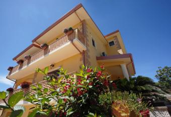 B&B Villa Maria has Balcony rooms