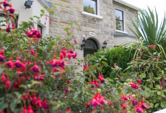 Riverdale House B&B allows 18 year olds to book a room