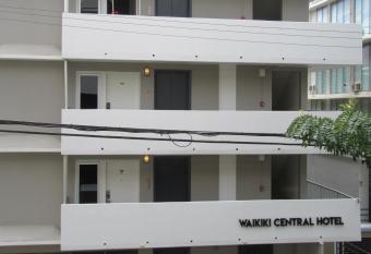 Waikiki Central Hotel - No Resort Fees allows 18 year olds to book a room