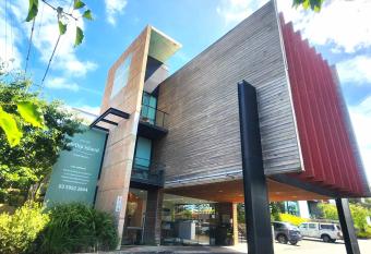 Phillip Island Apartments allows 18 year olds to book a room